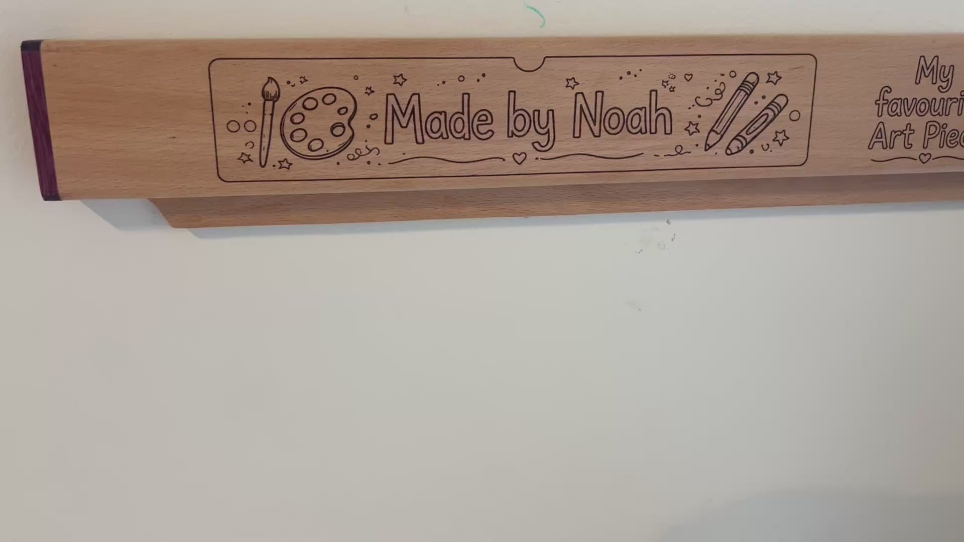 Woodi Art Hanger